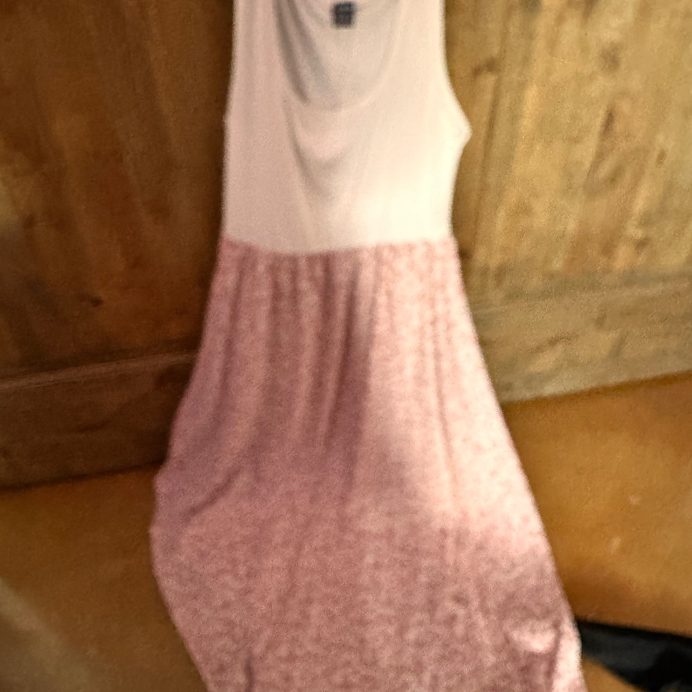 SHEIN White and Pink Sleeveless Dress